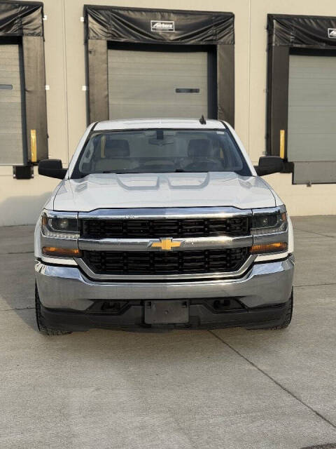 chevrolet silverado 1500 2018 1GCNKNEH1JZ131821 image chevrolet silverado 1500 2018 1GCNKNEH1JZ131821 image
